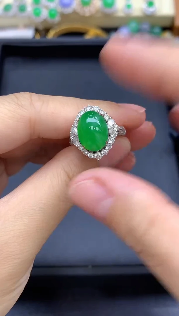 18K金镶嵌颈饰翡翠784-中国好珍宝