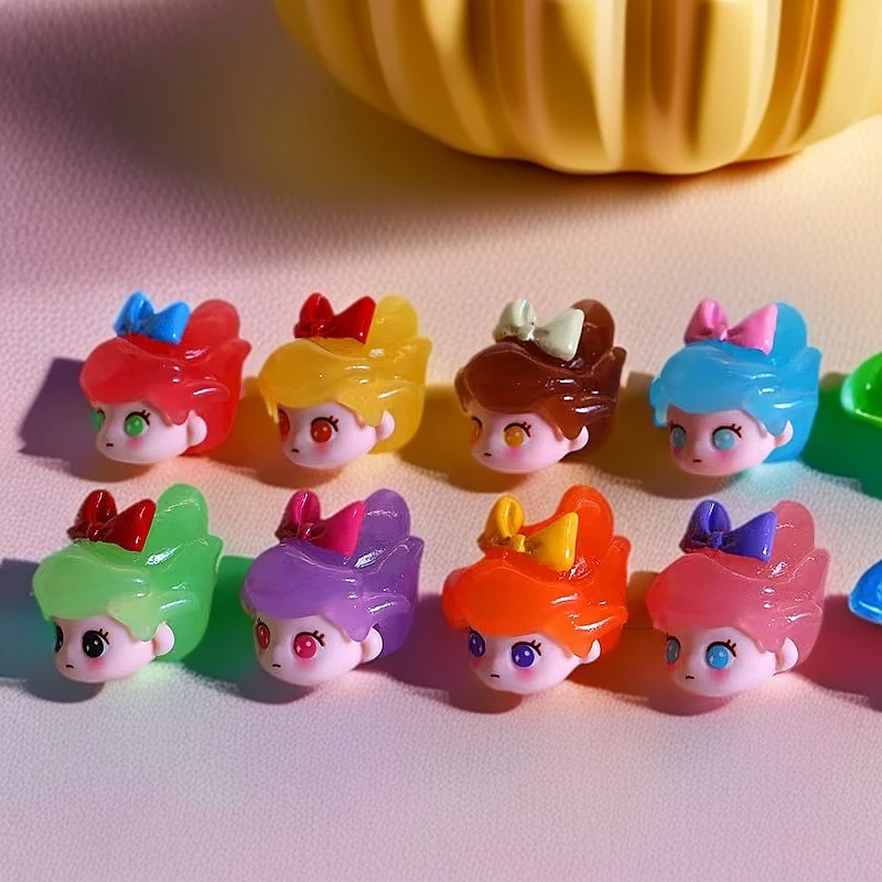 【开火车+对对碰】夜光蝴蝶女孩摆件