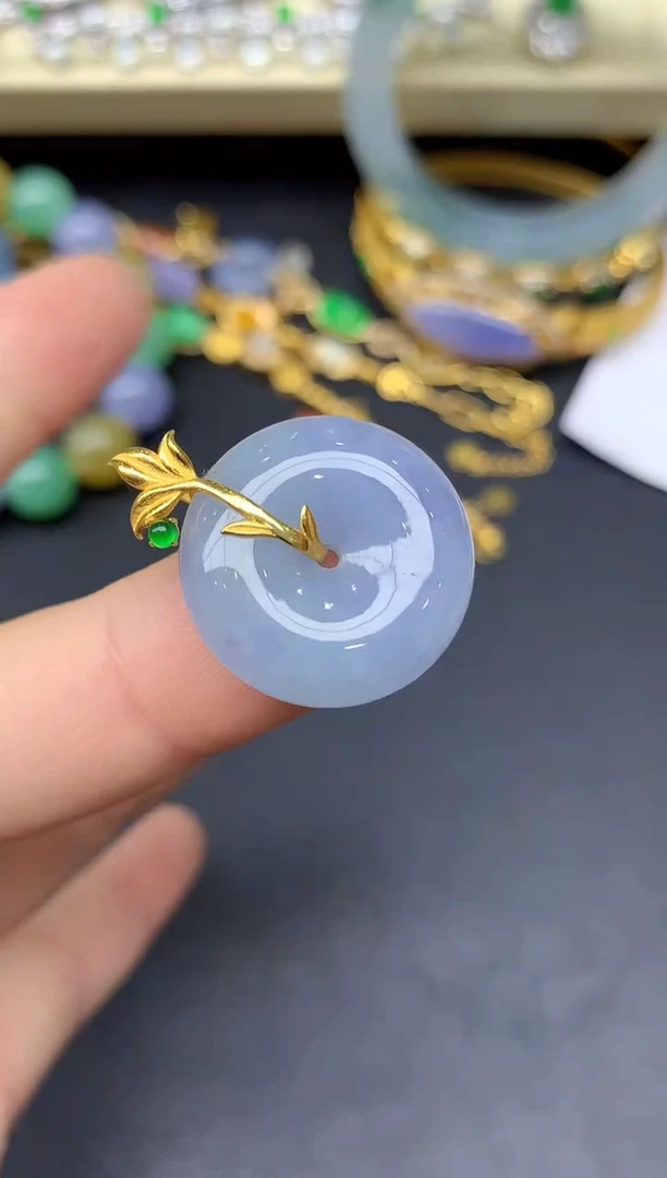 颈饰18K金镶嵌翡翠182-雪姐翡翠天天见
