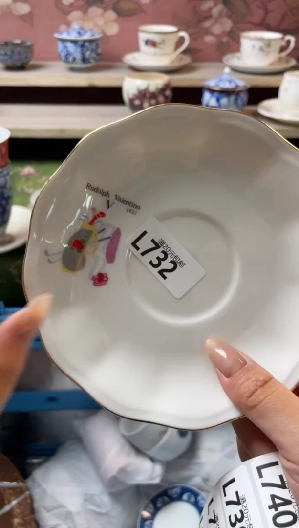 瓷片m****e瓷器瓷器L732