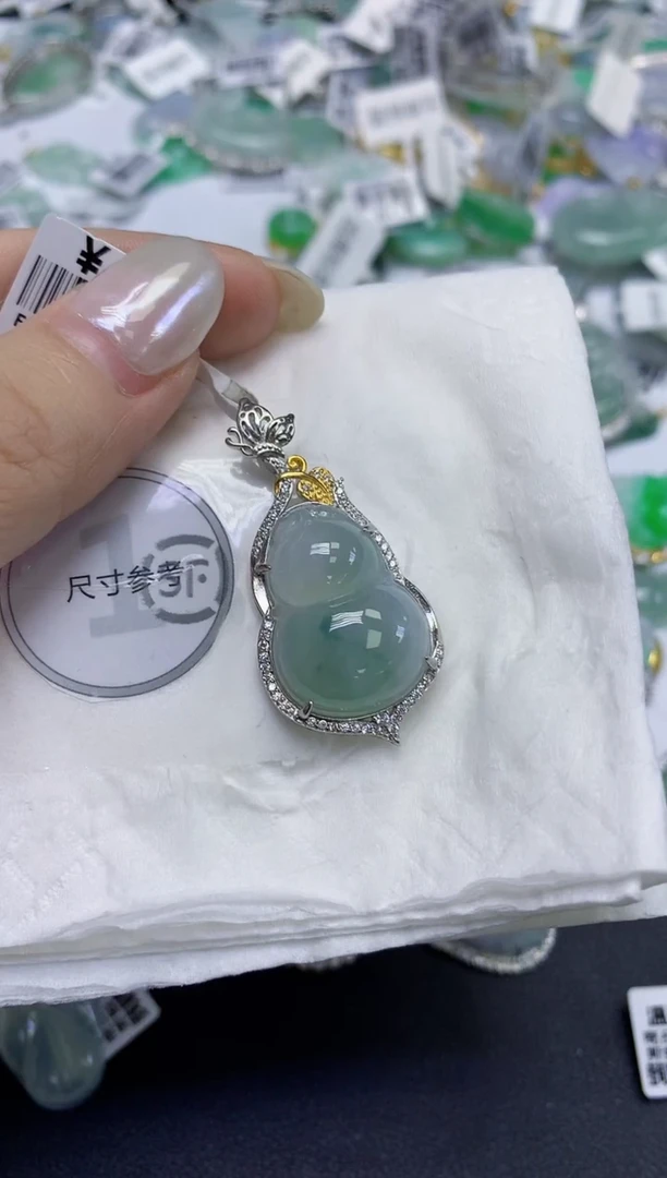 颈饰未镶嵌翡翠天然缅甸翡翠A货百元以上9元证书费自理