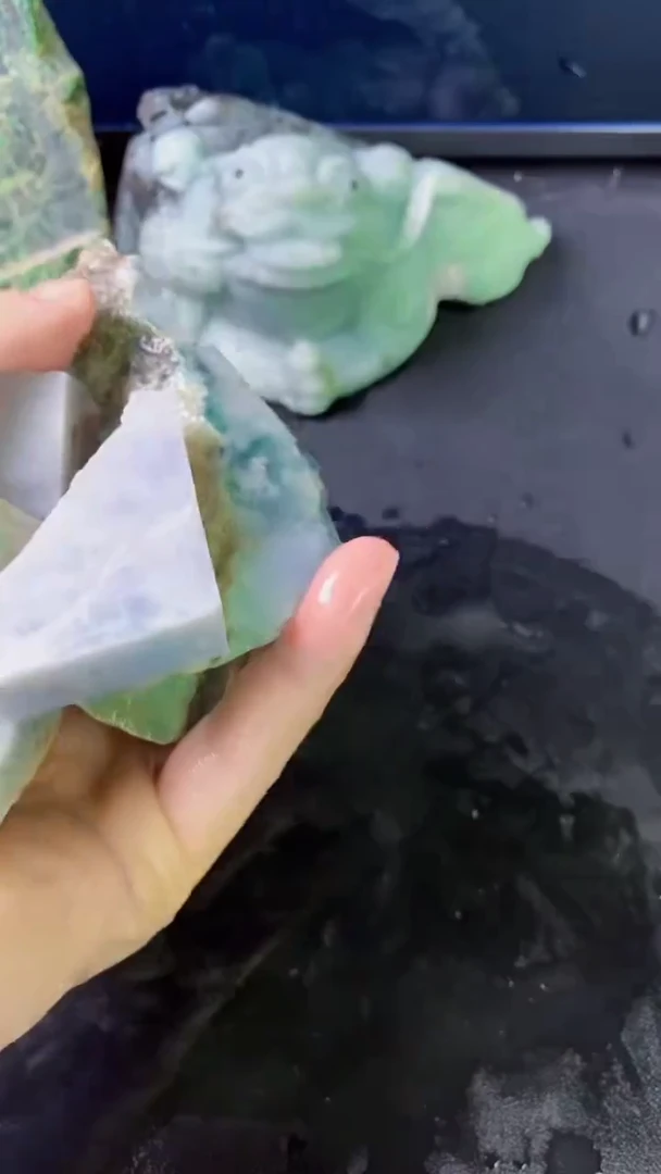 【闪购商品】翡翠颈饰未镶嵌244天然A货翡翠