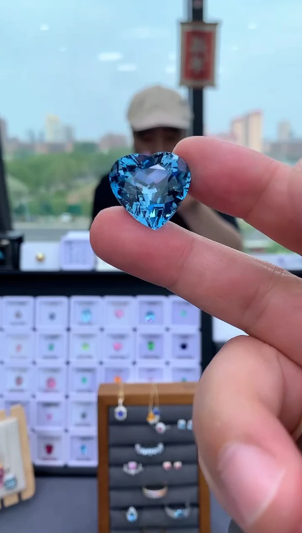 海蓝宝石裸石未镶嵌27ct
