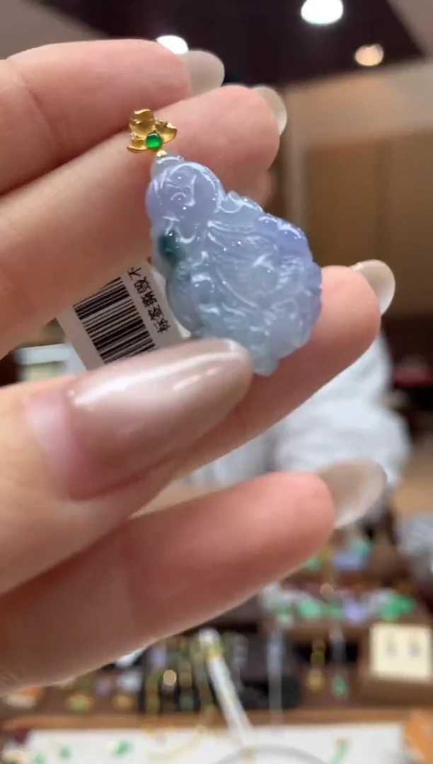 吊坠(不含链)18K金镶嵌翡翠白菜