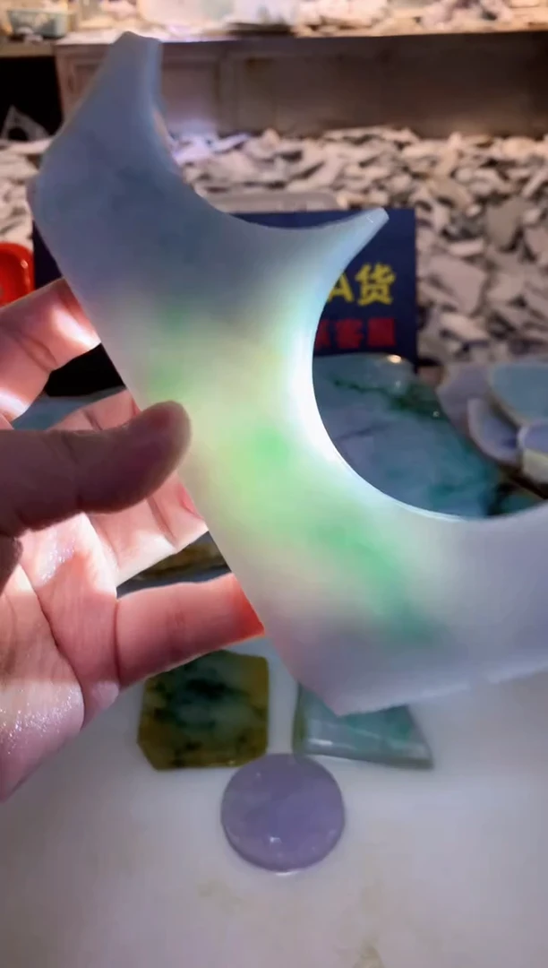 翡翠挂件未镶嵌0韩0翡翠珠宝877