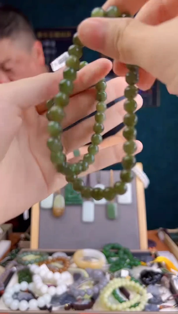 和田玉未镶嵌颈饰多样性发货 拍一单发一个