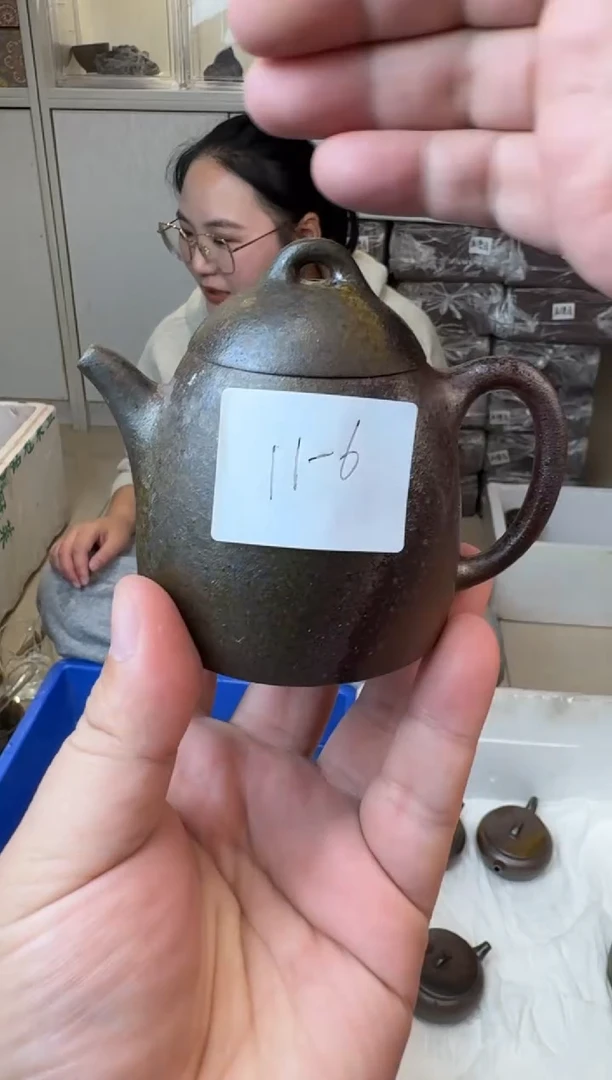 茶壶紫砂秦权-半手工-黄龙山紫泥-40目-容量：200CC“柴烧”11.-6