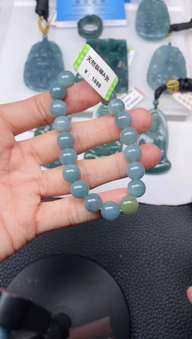 未镶嵌手串翡翠