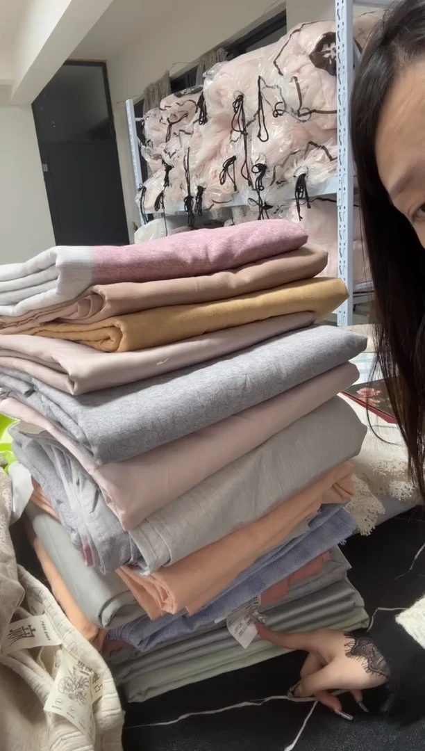 棉棉单床单颜色随机