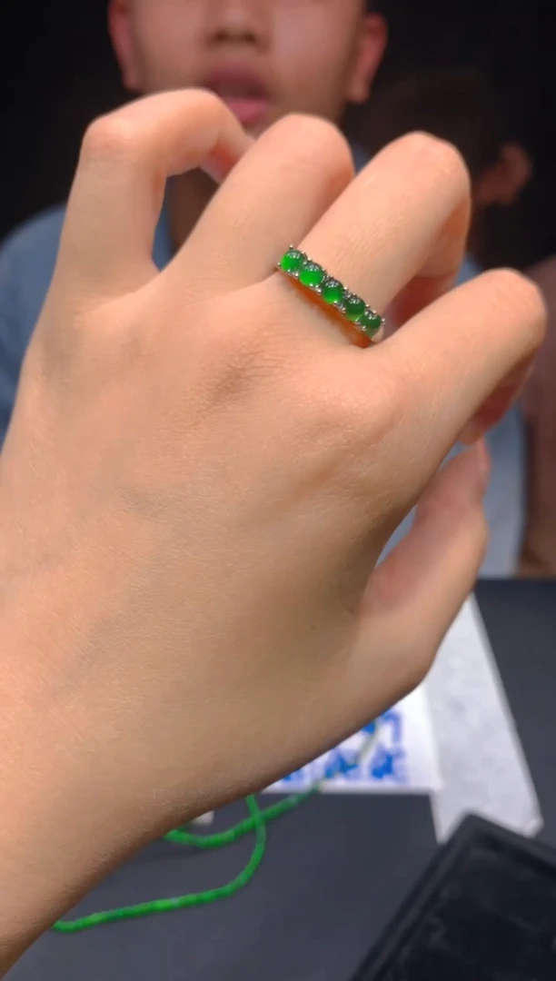 【闪购商品】定制翡翠未镶嵌17多样性发货（发其一）