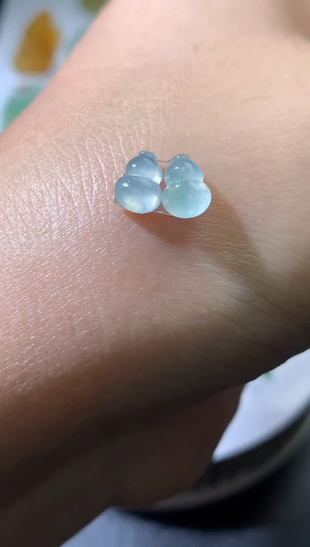 未镶嵌定制翡翠毛货 7.1*3.6