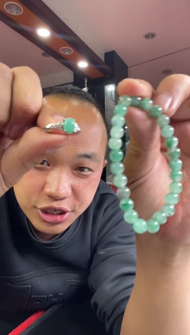 【闪购商品】石英质玉戒指未镶嵌戒指