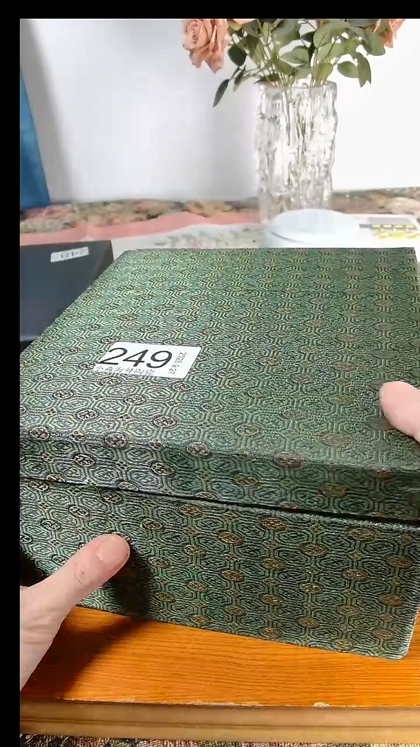 瓷片踏**梅小淼海外陶瓷工艺品