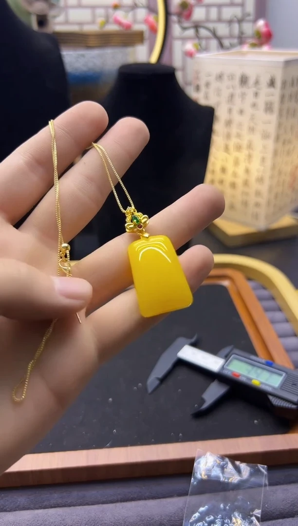 【闪购商品】蜜蜡手链14K金镶嵌D63