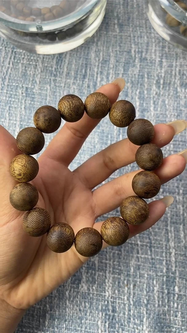 【闪购商品】沉香手串海南莺歌绿奇楠1.4圆珠单圈S14