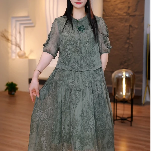 2025春夏新款连衣裙大码女装时尚连衣裙加肥加大遮肉显瘦裙