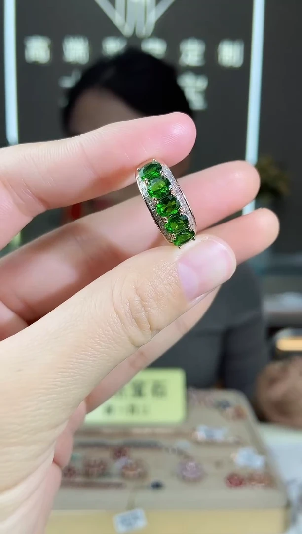 【闪购商品】透辉石手饰银S925镶嵌手饰