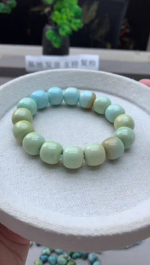 绿松石未镶嵌手串广**溢Q43