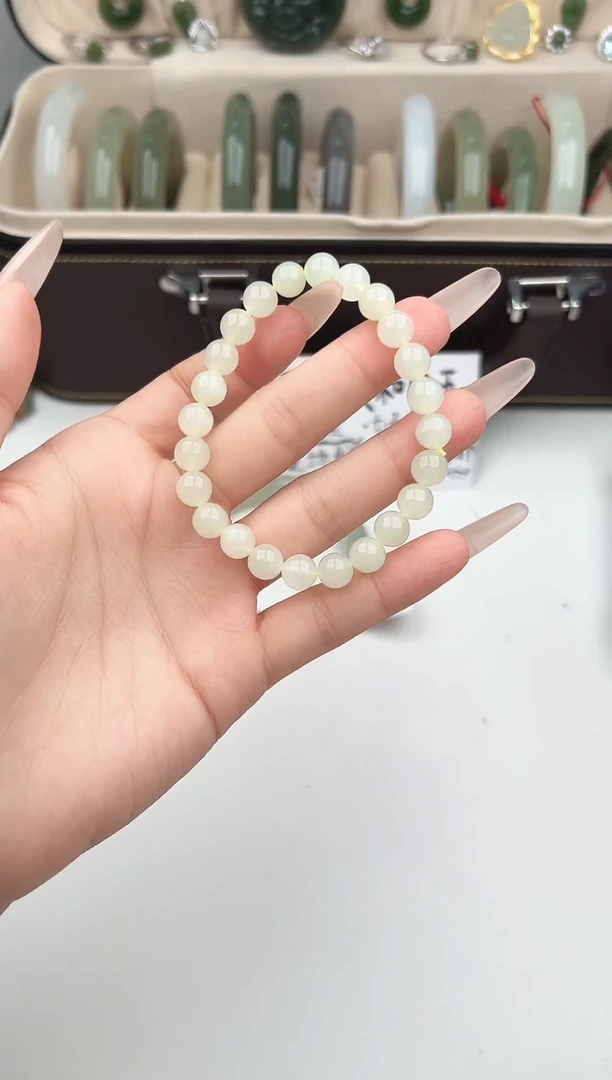 未镶嵌手串和田玉微色差T卡8mm