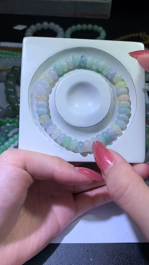 颈饰未镶嵌翡翠ZX018898