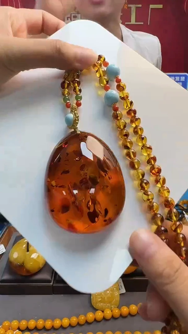 未镶嵌吊坠(赠链)琥珀花珀水滴