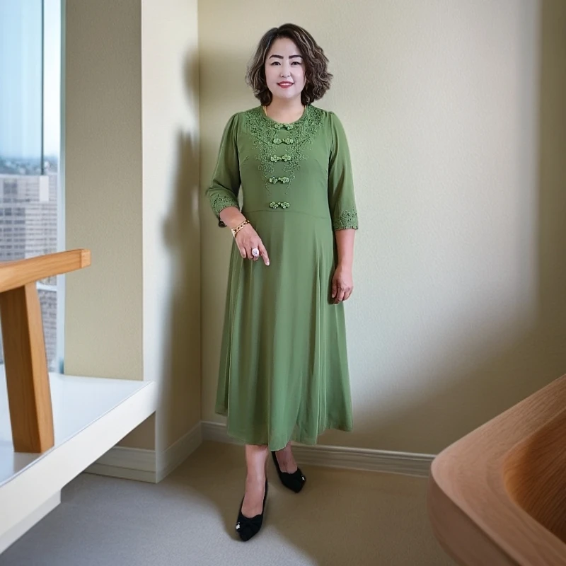 春夏新款显瘦气质中长款修身印花连衣裙