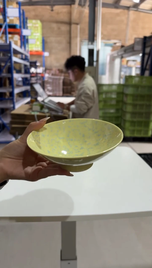 玻璃纸不续产平茶碗　Ｙ－１６