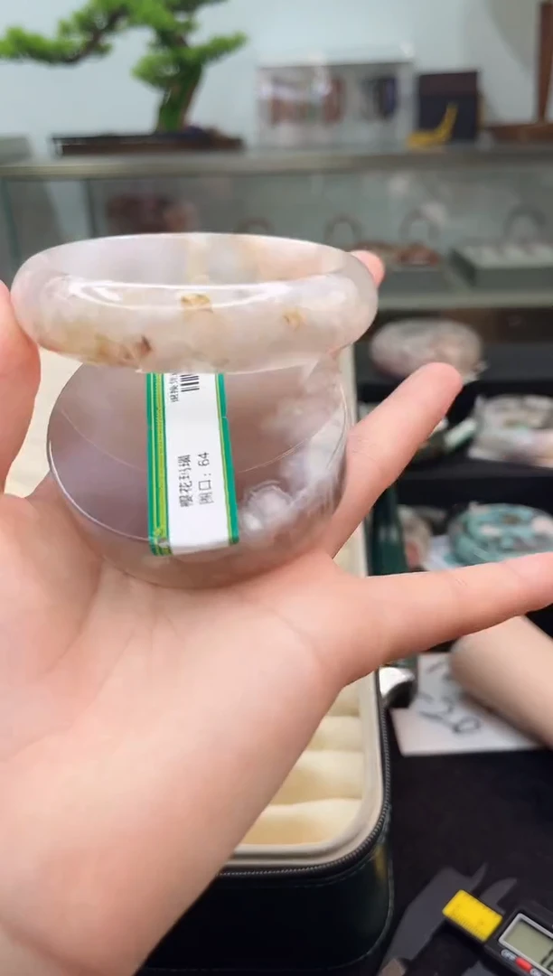 未镶嵌手镯石英质玉64圈口（赠品镯心）30146