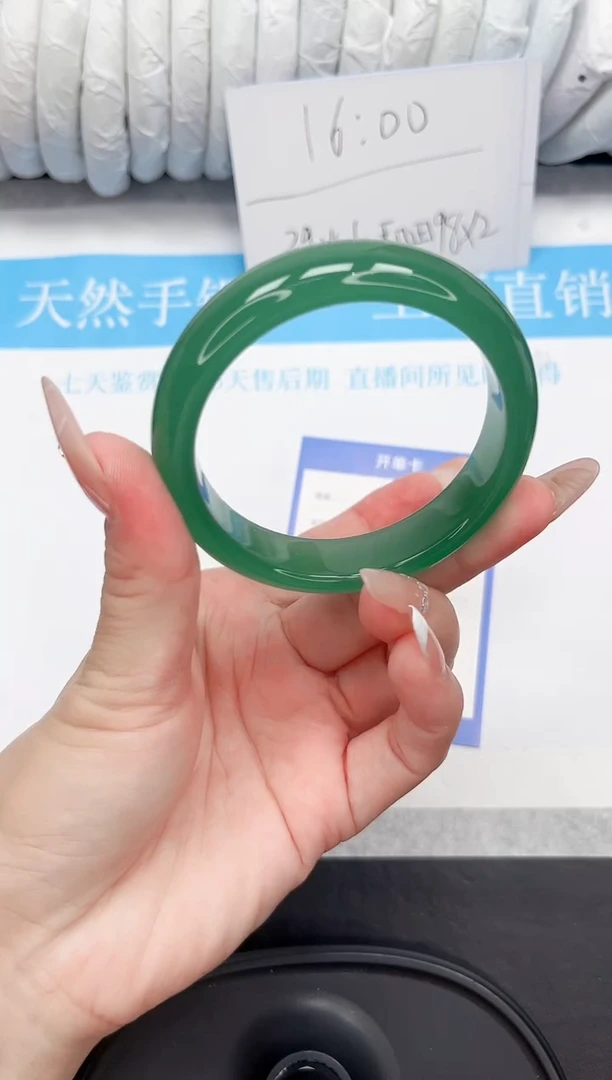 手镯石英质玉未镶嵌139-54.2TLL