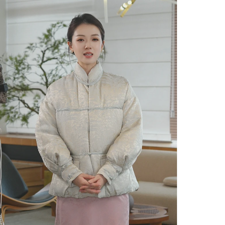 拾白原创新中式2025冬新款国风肌理感人丝提花羽绒服短外套SU3101