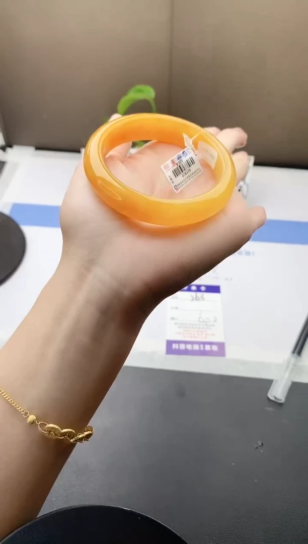 石英质玉手镯未镶嵌j63-H1多样性发货60+