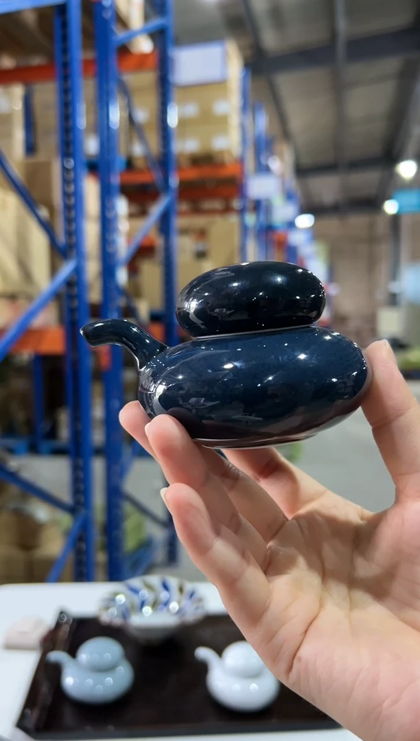 瓷片白山　いしころ　しょうゆさし　ネイビー