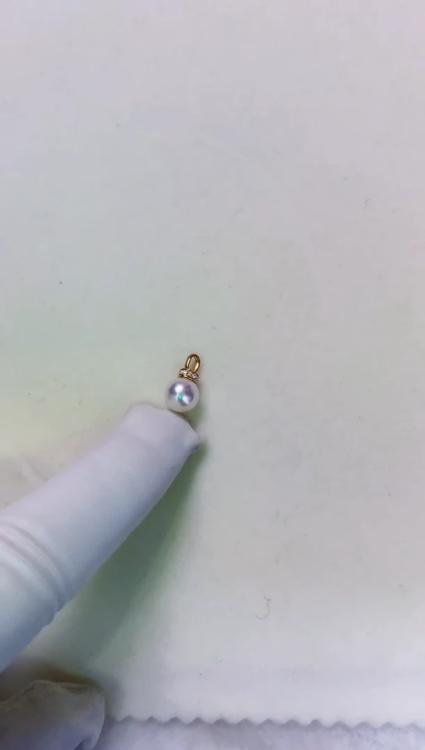 未镶嵌海水珍珠Akoya奶嘴扣款吊坠7.5-8mm（赠链）