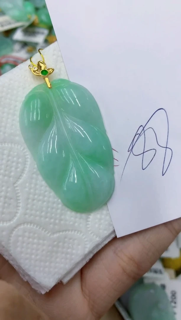 颈饰未镶嵌翡翠111111111111