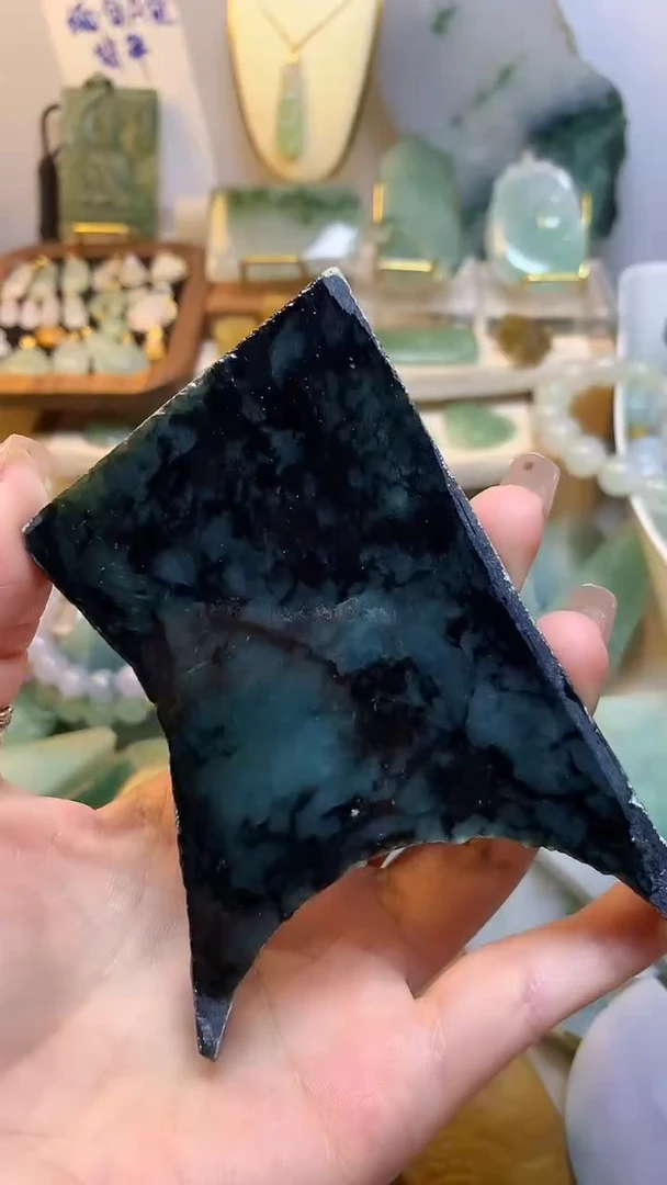 未镶嵌挂件翡翠缅甸A货翡翠,没有运费险,有纹有裂