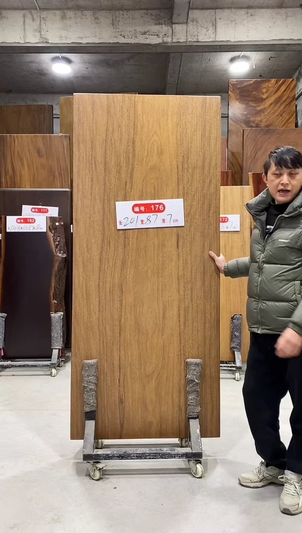 【闪购商品】木长201宽87厚7含支架5把椅子