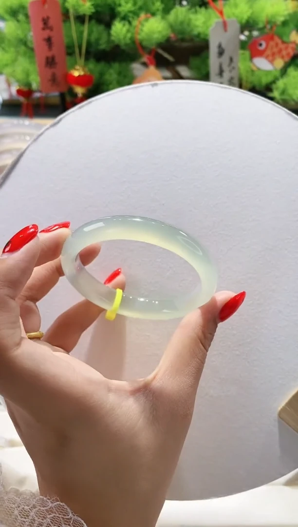 【闪购商品】玛瑙/玉髓手镯未镶嵌46-54.3