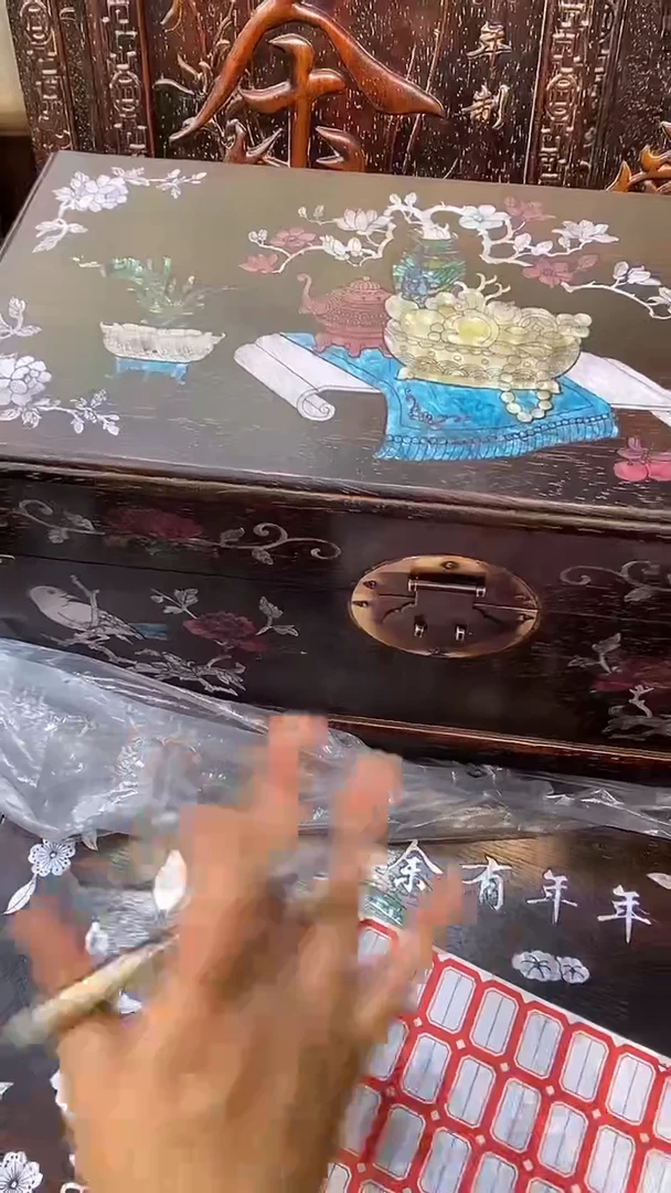木木雕款一**下大箱子一个