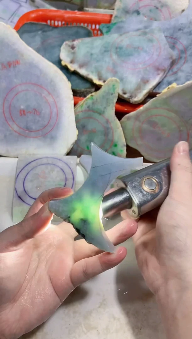 裸石翡翠0王0翡翠珠宝346