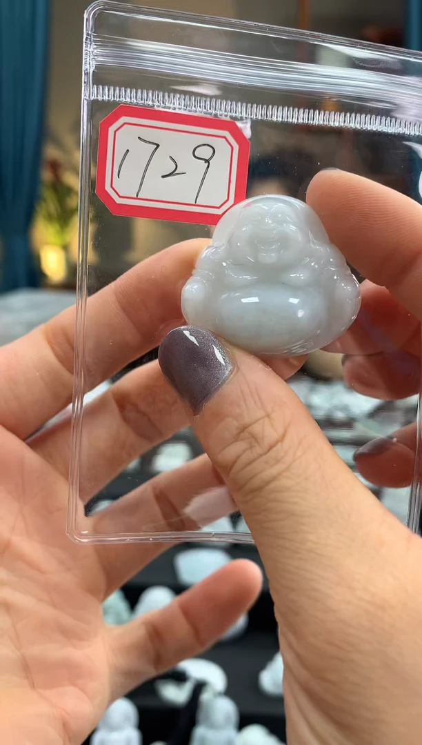 翡翠未镶嵌颈饰佛公1729