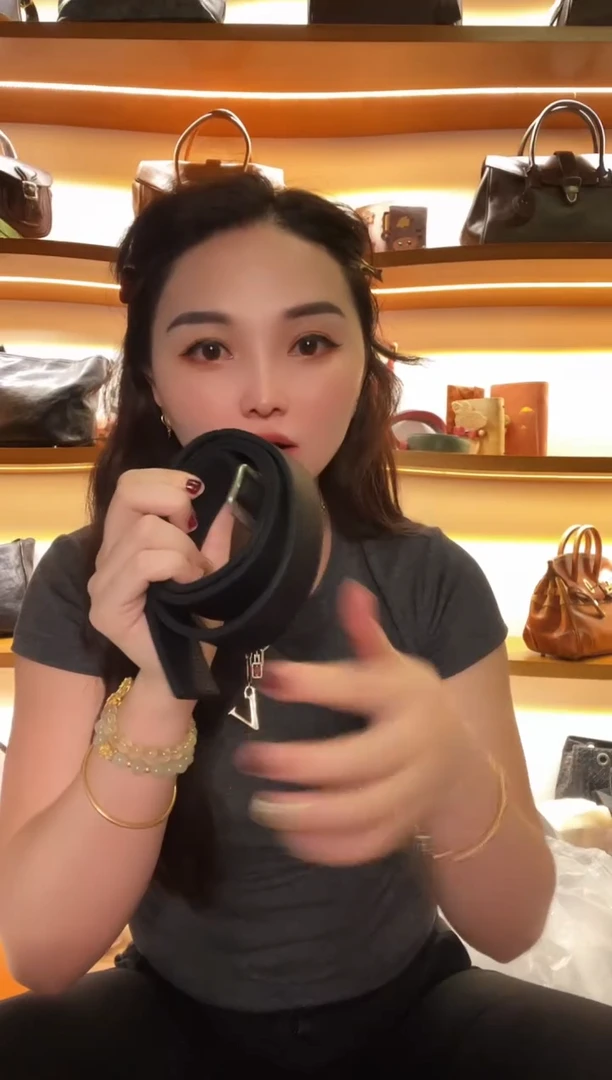 水牛皮（革） 高端订制时尚百搭小卡包 挂件