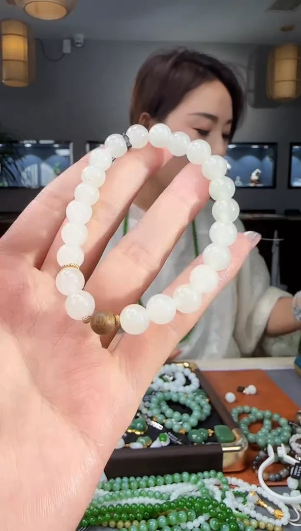 未镶嵌手链和田玉1