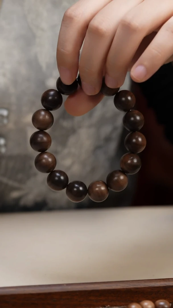 檀香木其他苦*阴沉老山檀香1.5圆珠多样式发其一沉水