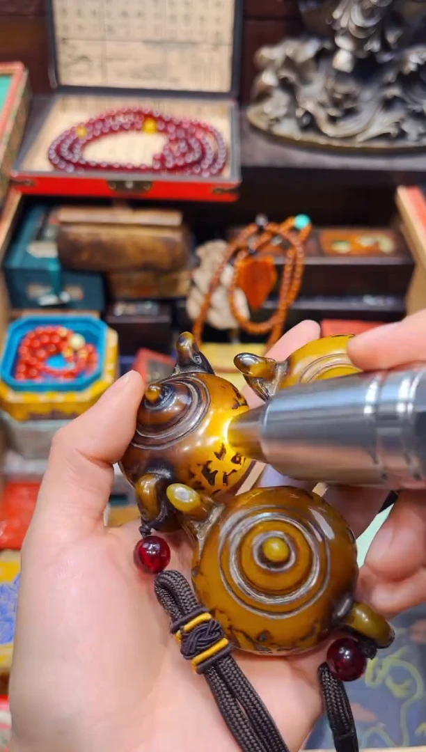 【闪购商品】蜜蜡裸石未镶嵌欣妹专属精选链接c15269