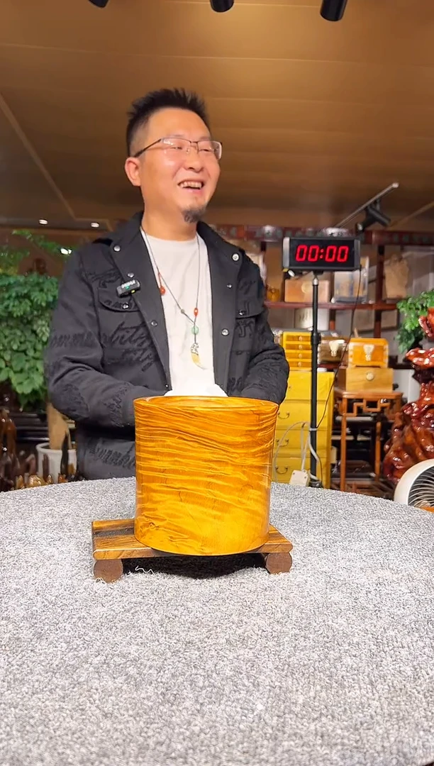 金丝楠广****室金丝楠木