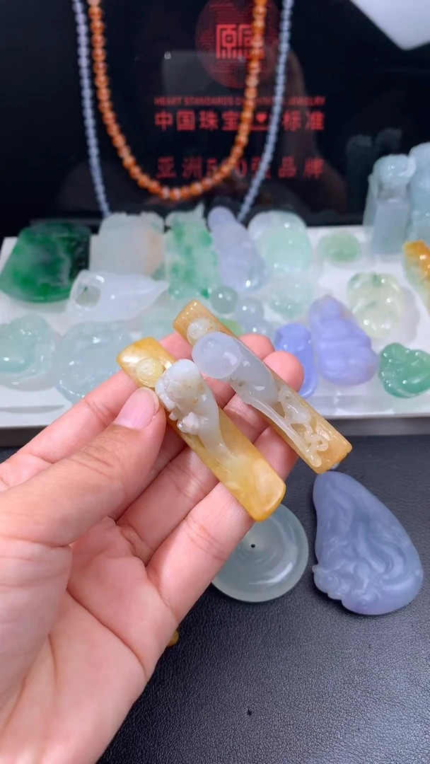 未镶嵌定制翡翠