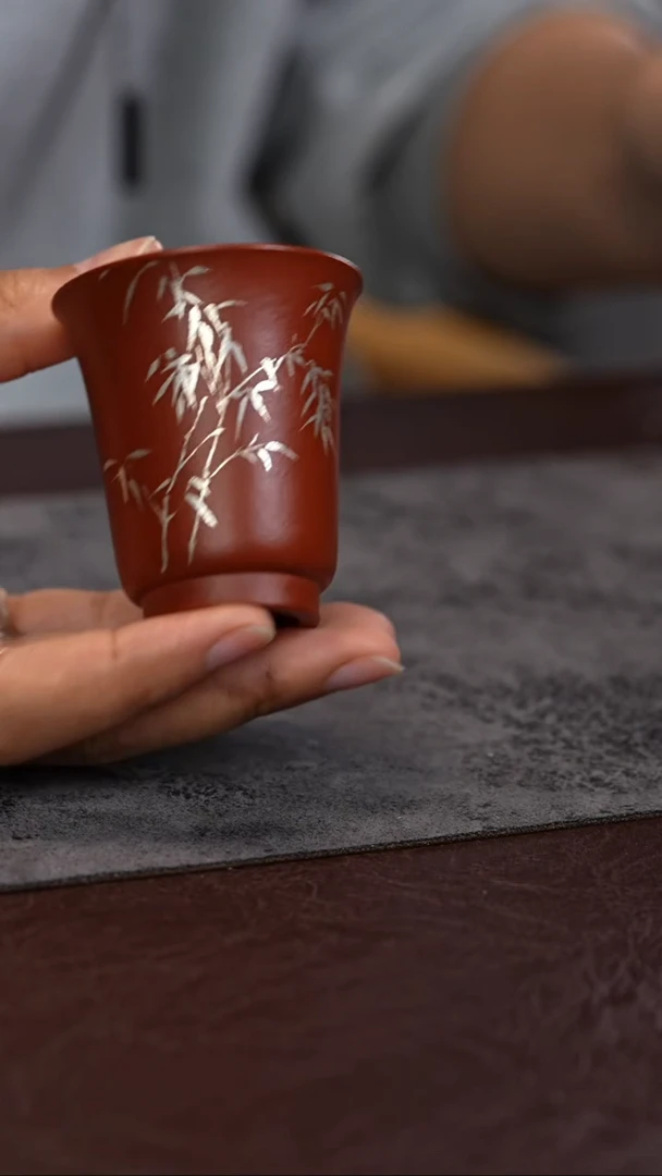 【闪购商品】紫砂茶杯朱泥 描银竹 闻香杯45cc