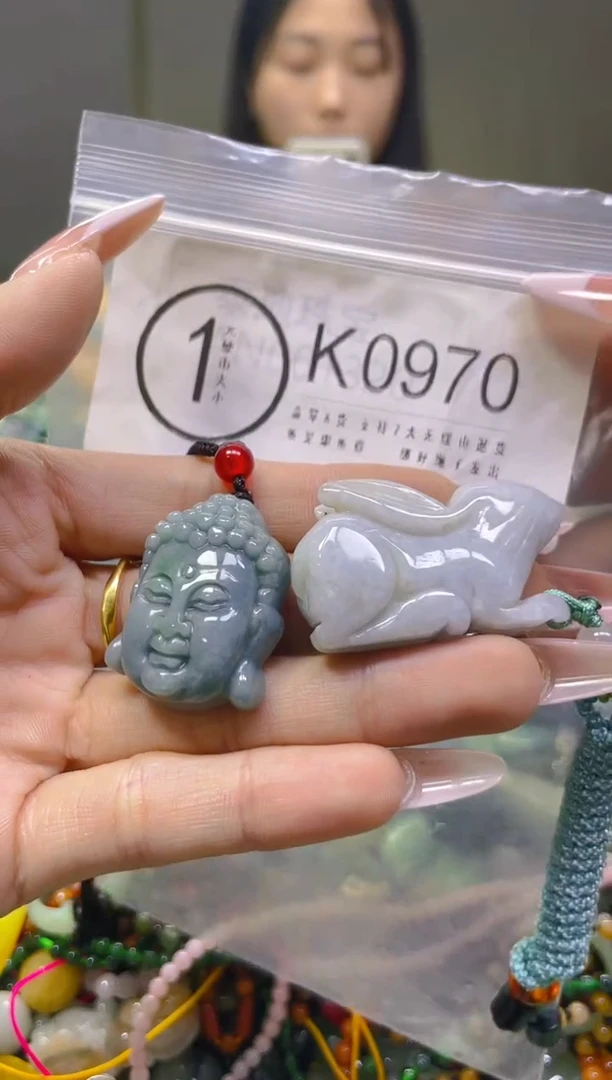 翡翠未镶嵌颈饰/K/翡翠A货一图一物