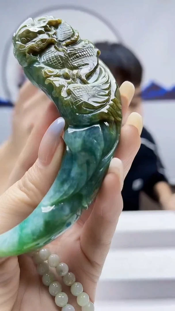 未镶嵌定制翡翠毛货挂件51