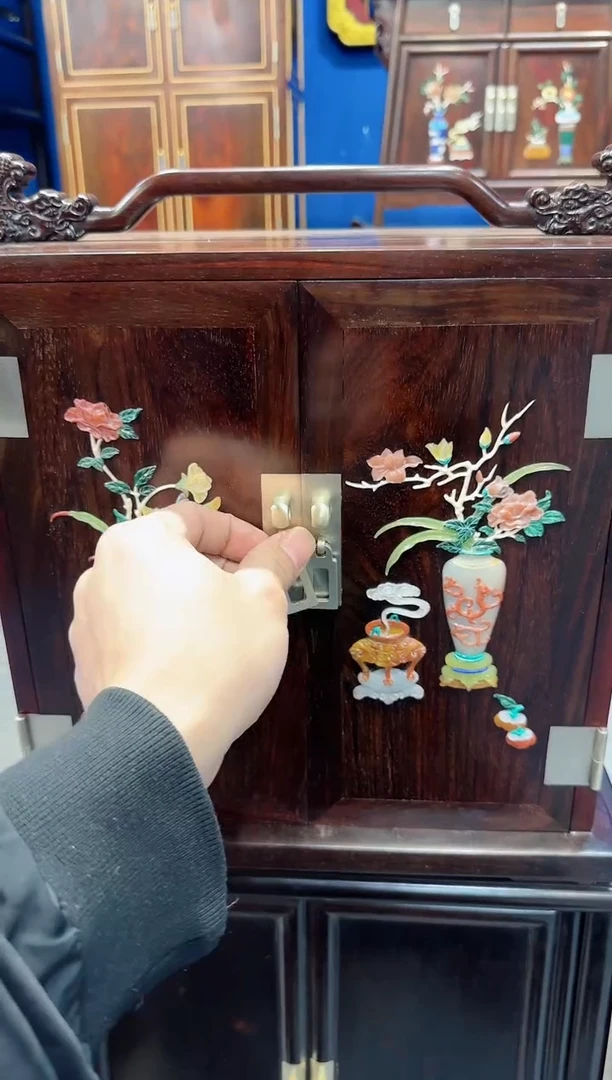【闪购商品】红酸枝木类成套家具柜子
